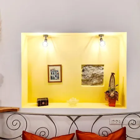 Jackie's Little Stone House Apartman