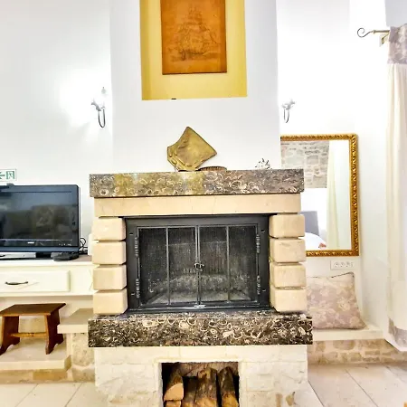 Jackie's Little Stone House Сплит